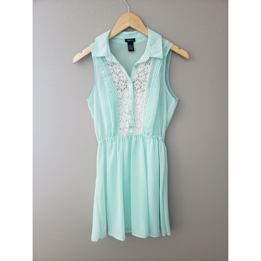 Lace dress